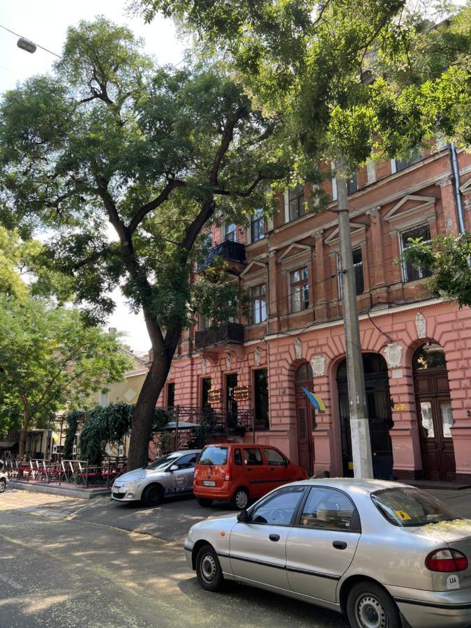 אודסה Апартаменты На Троицкой מראה חיצוני תמונה